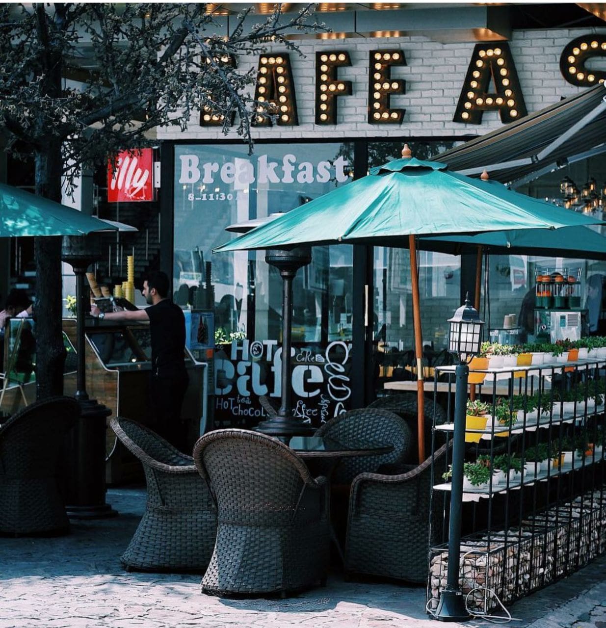 کافه | دومان توکان